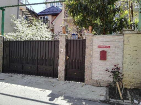 Guest house Agava Chkalova 15A